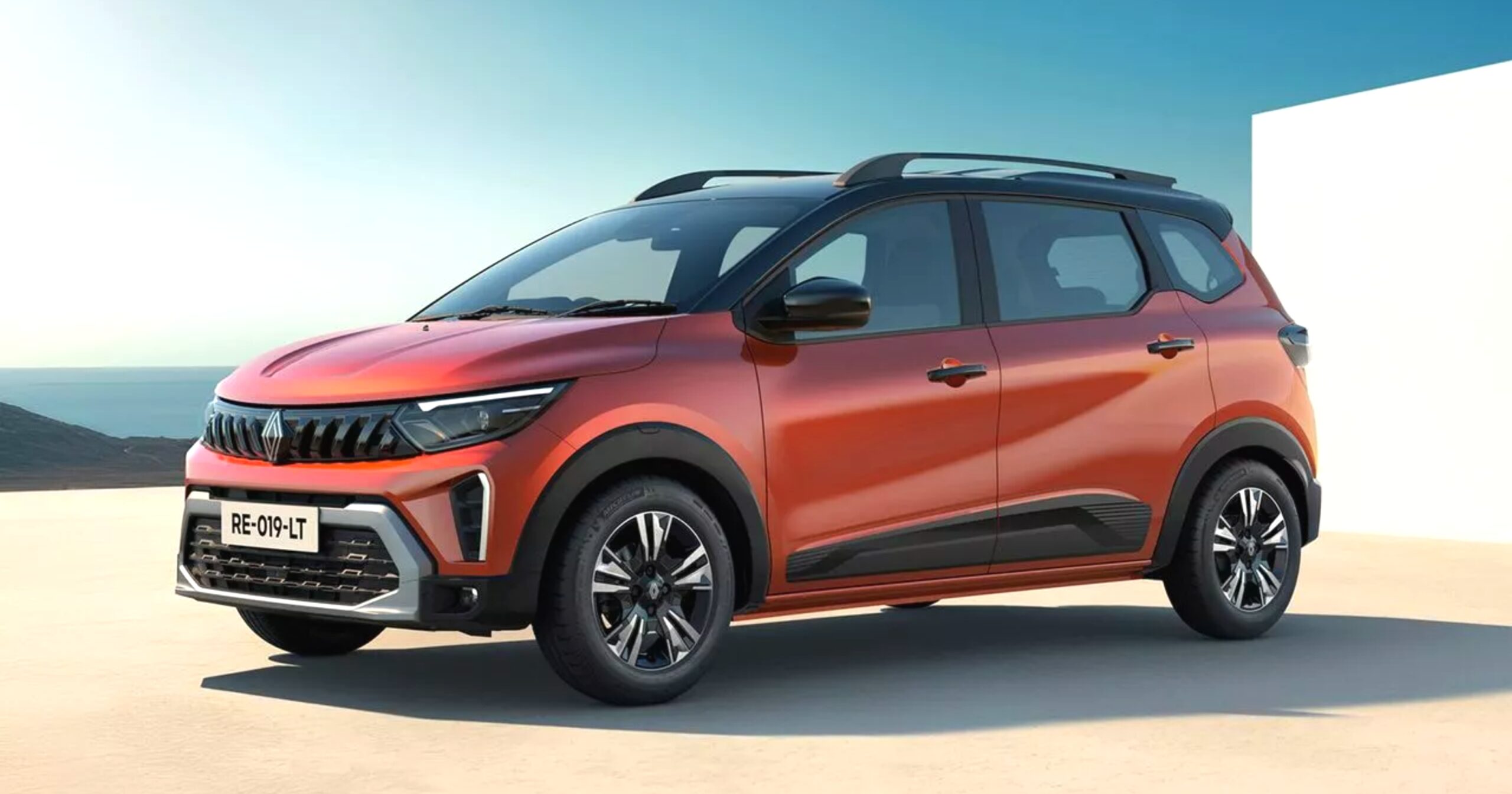 2025 Renault triber launch in India